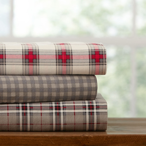 Pointehaven Derby 180 GSM Cotton Flannel Oversized Duvet Set - On